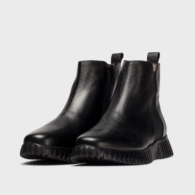 Nexon Negro Leather Ankle Boots