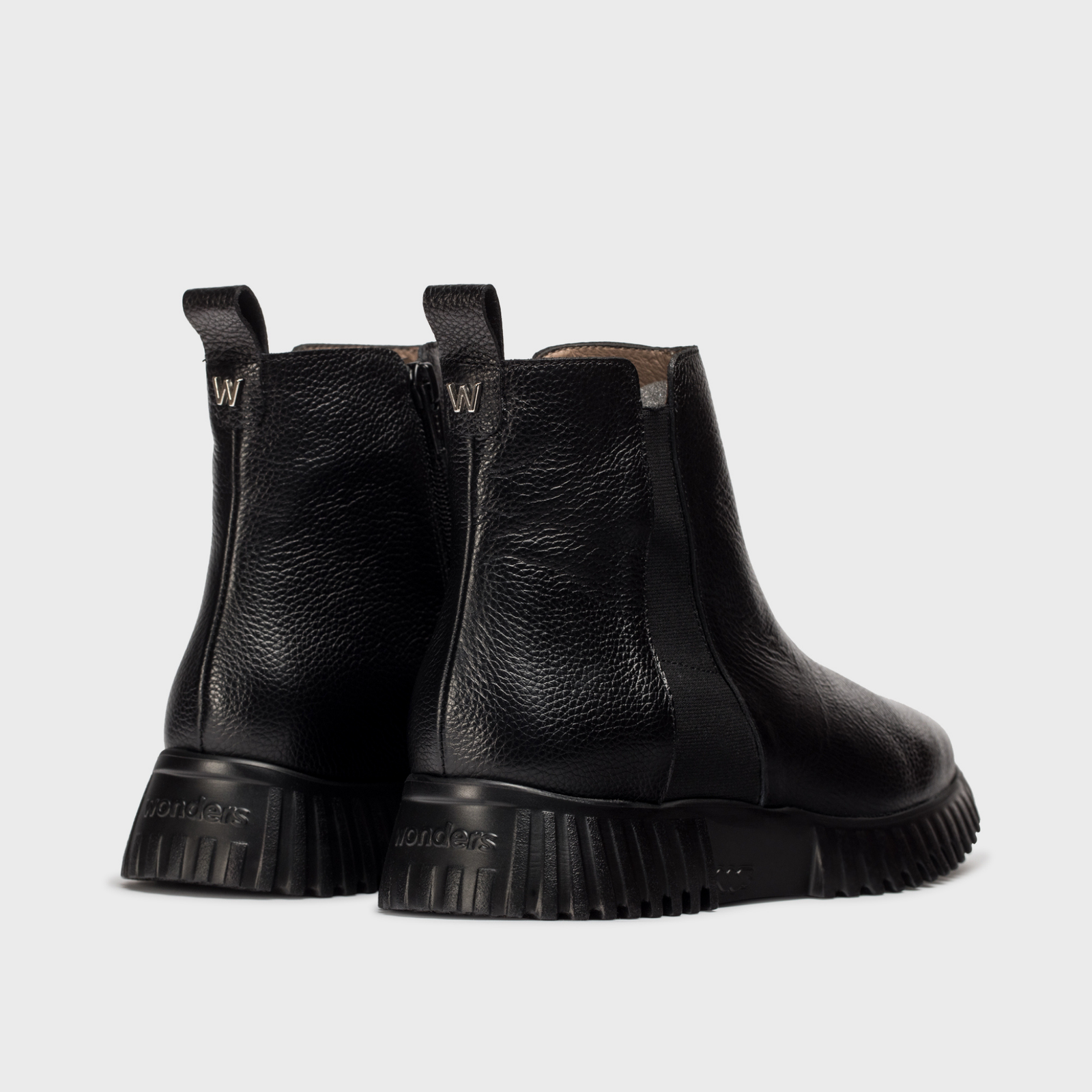 Nexon Negro Leather Ankle Boots