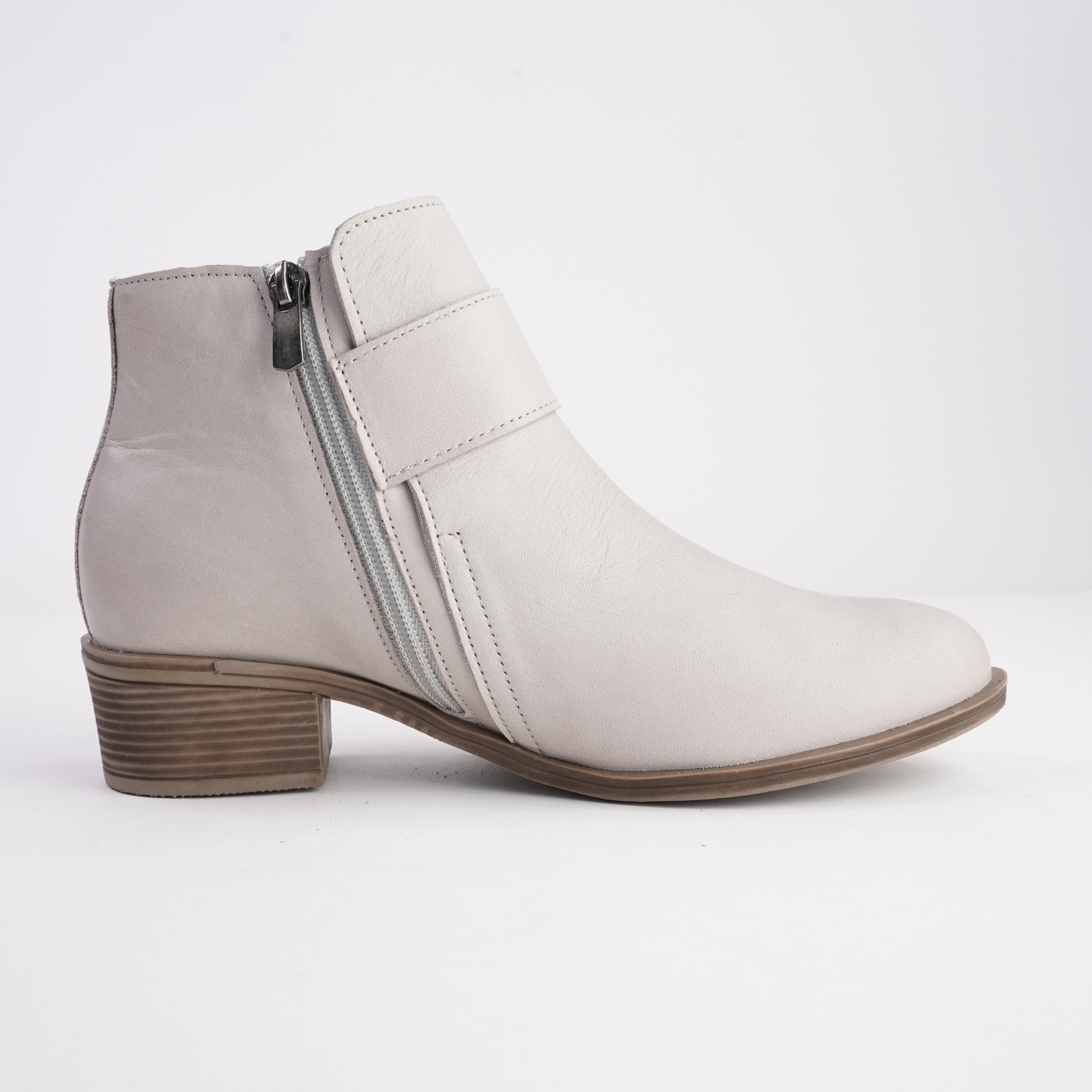 EG230 Taupe Leather Ankle Boots