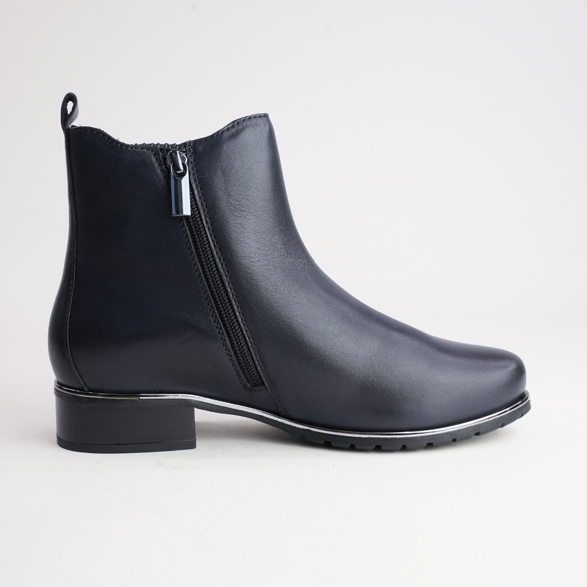 Chiara 02 Navy Leather Ankle Boots