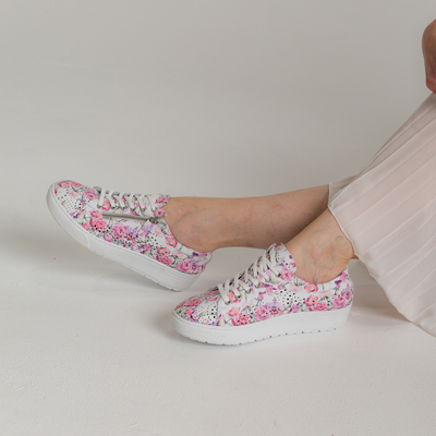 Eg11p Floral Leather Sneakers