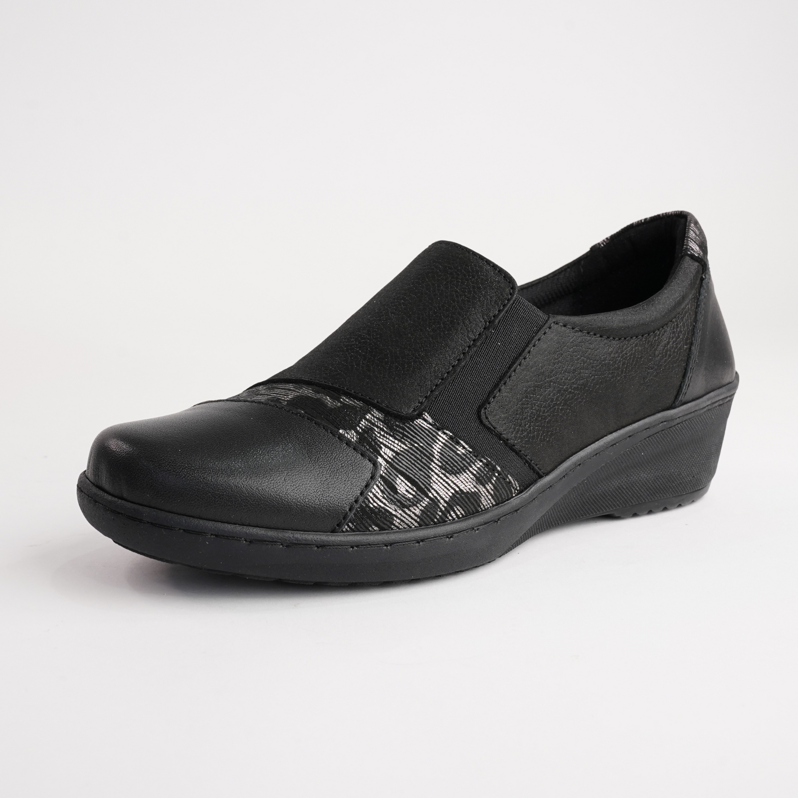 Cp461-18 Black Combo Leather Flats