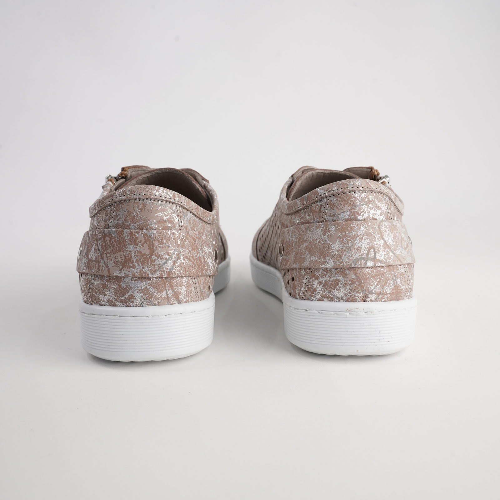 Eg17p Taupe Print Leather Sneakers