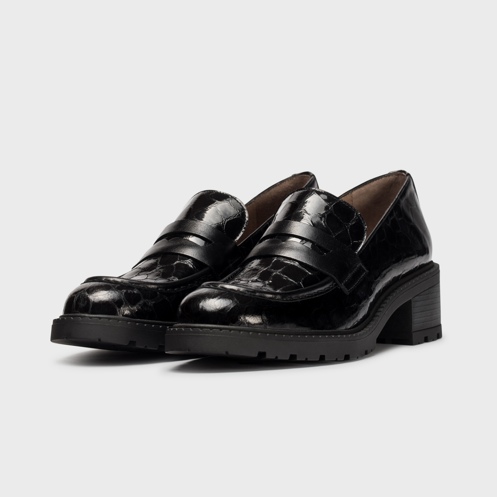 Tero Negro Croc Patent Loafers