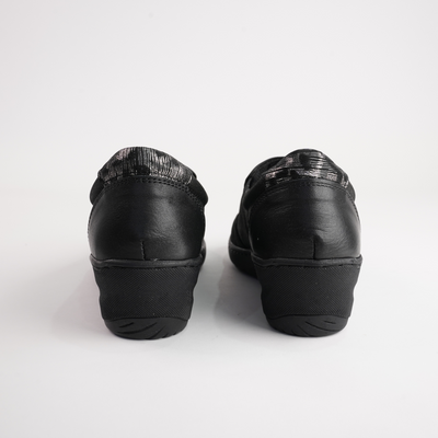 Cp461-18 Black Combo Leather Flats