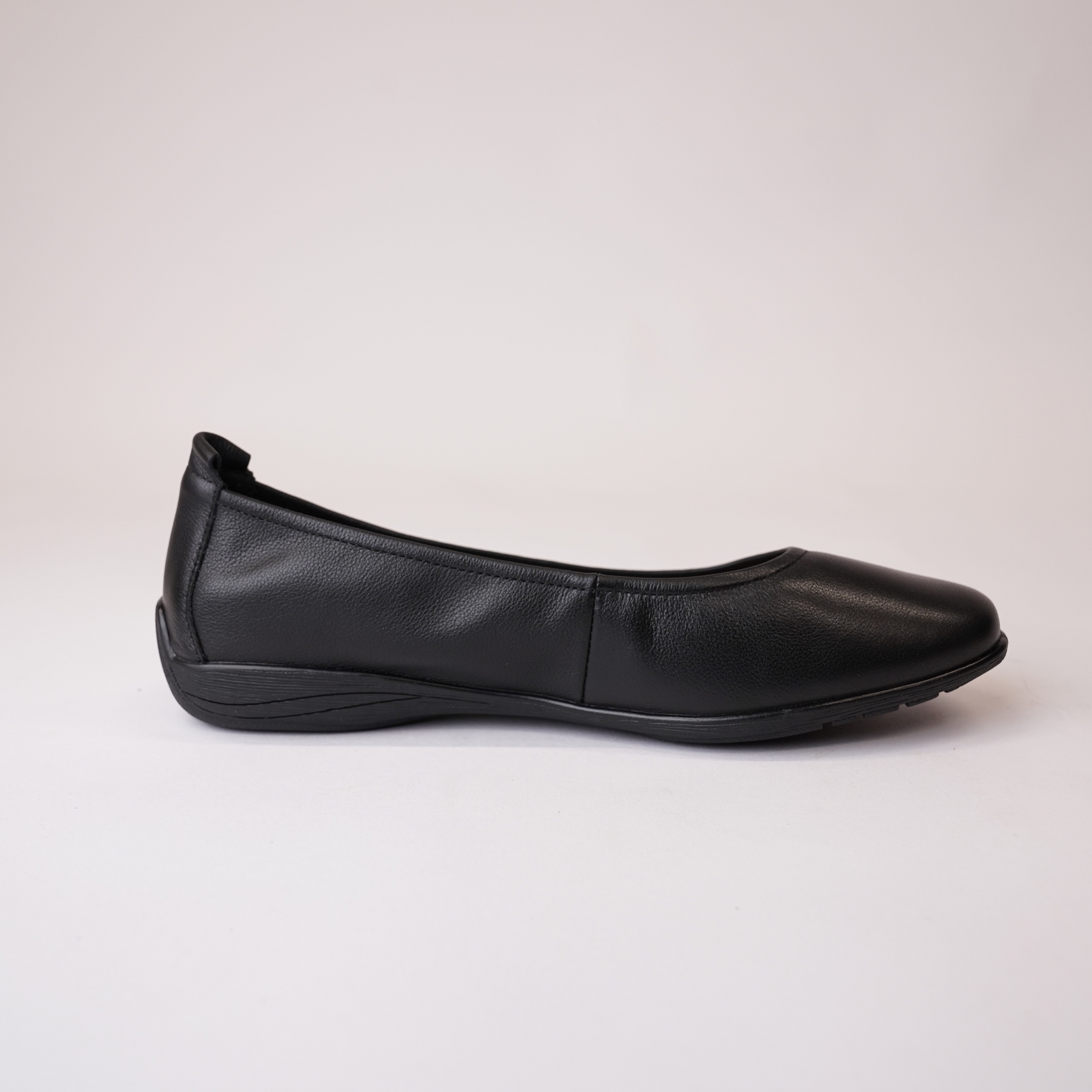 Fenja 01 Black/black Leather Ballet Flats