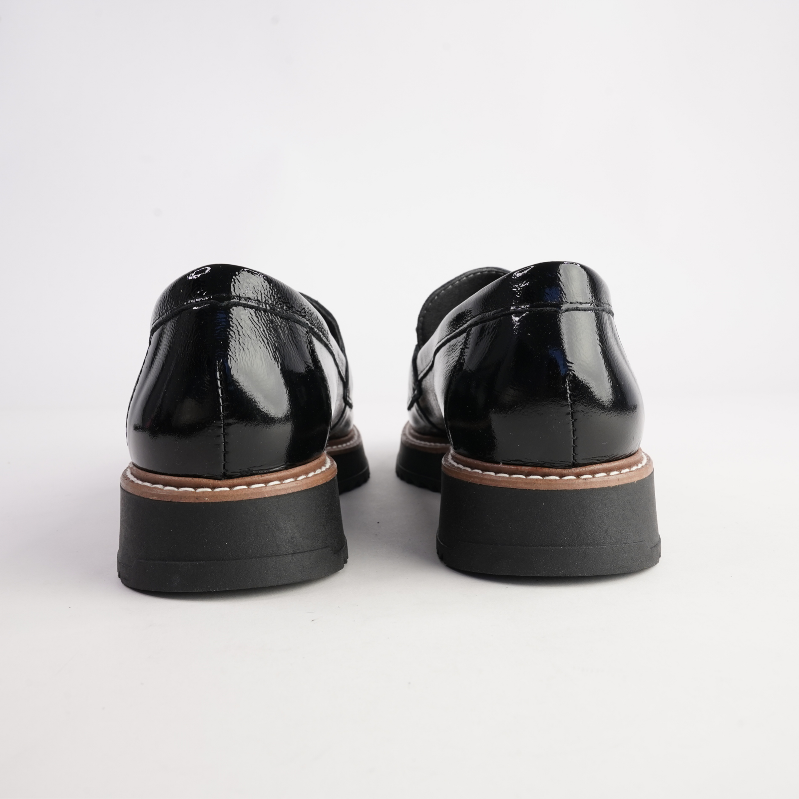 10760 Black Patent Leather Loafers