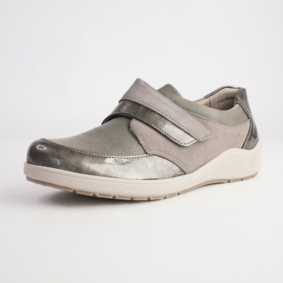 Poem Barrel Leather Flats