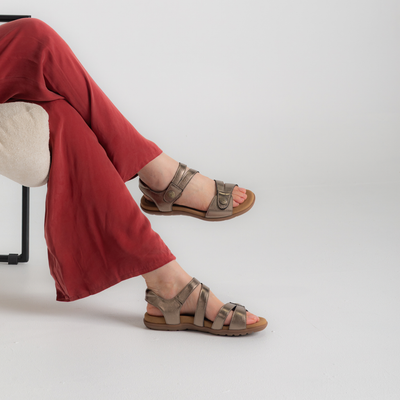 Trophy Bronze Leather Sandals