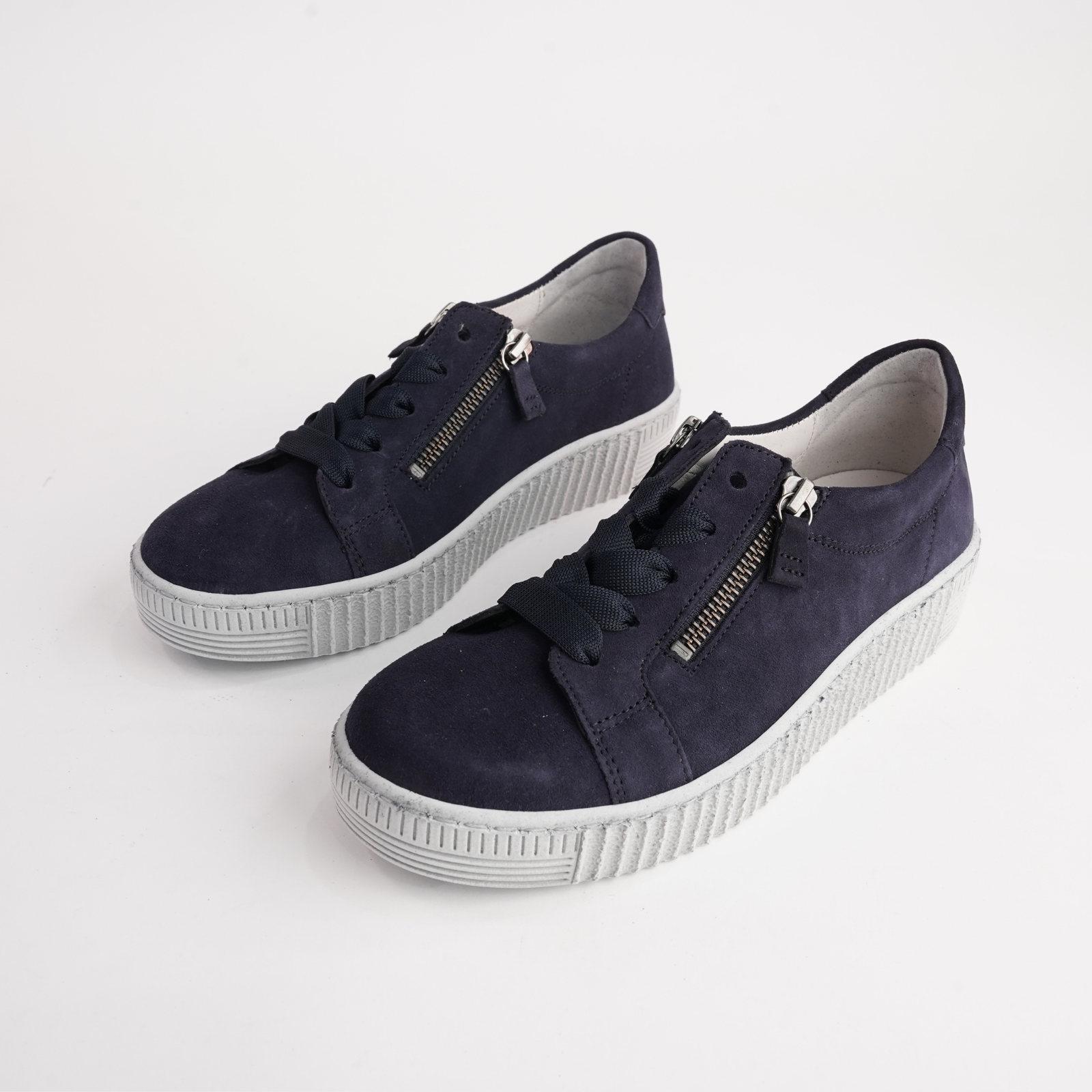 Amelia Atlantik Suede Leather Sneakers