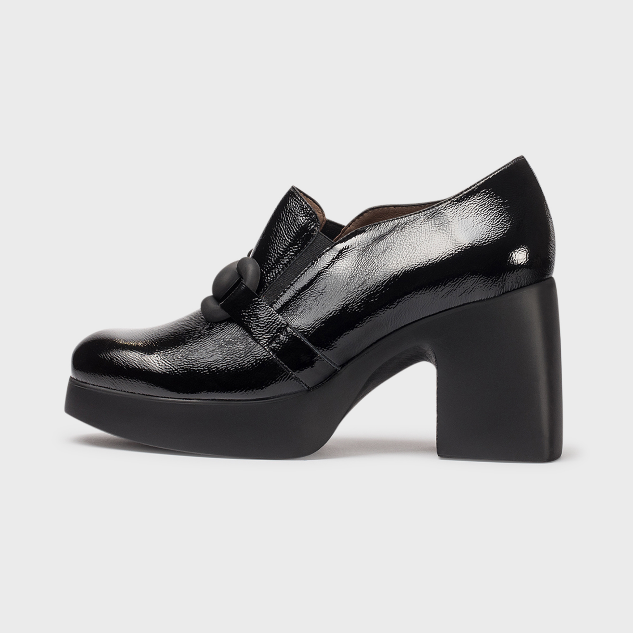 Zylo Negro Patent Heeled Loafers