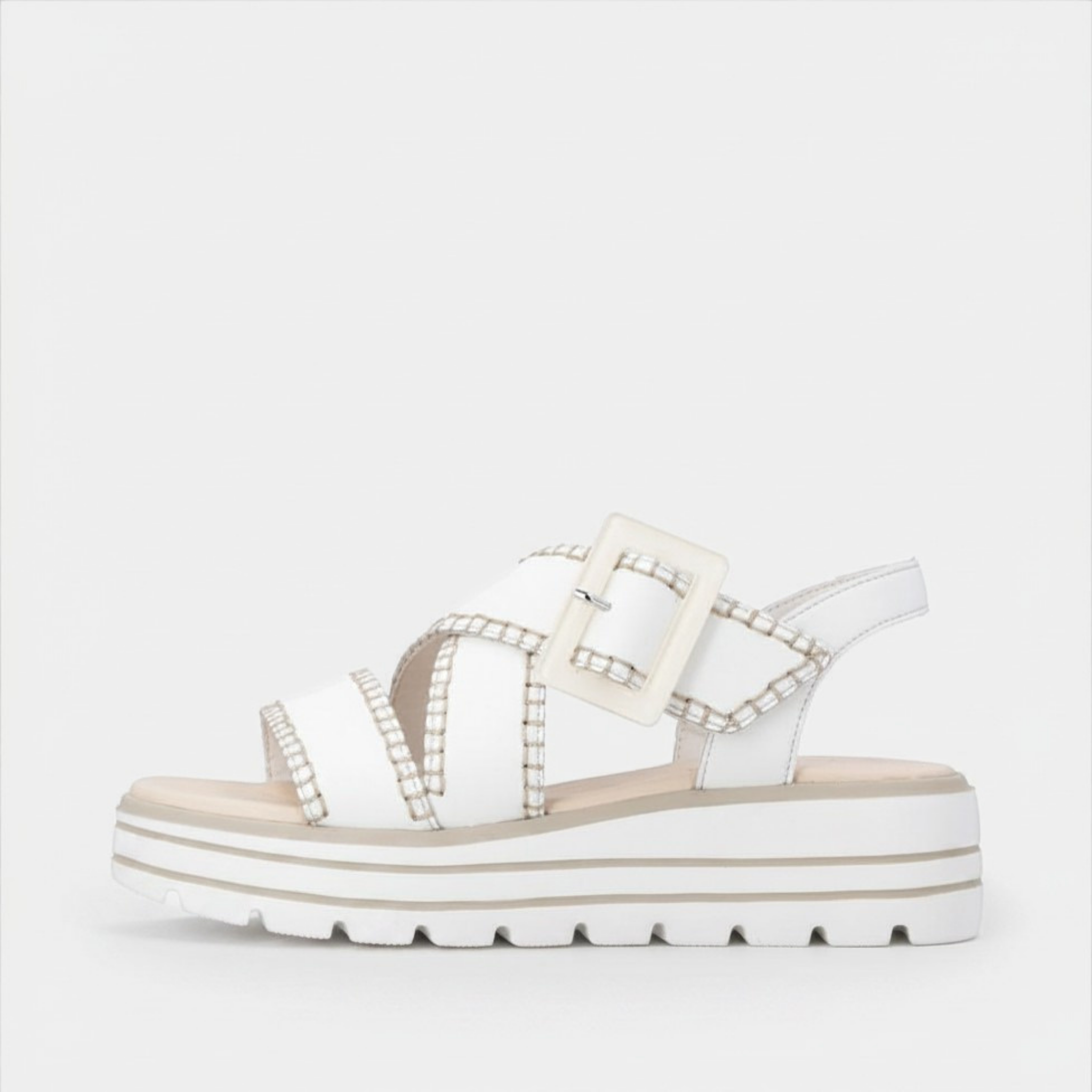 D3N51 White Leather Wedge Sandals