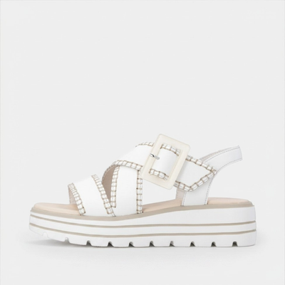 D3N51 White Leather Wedge Sandals