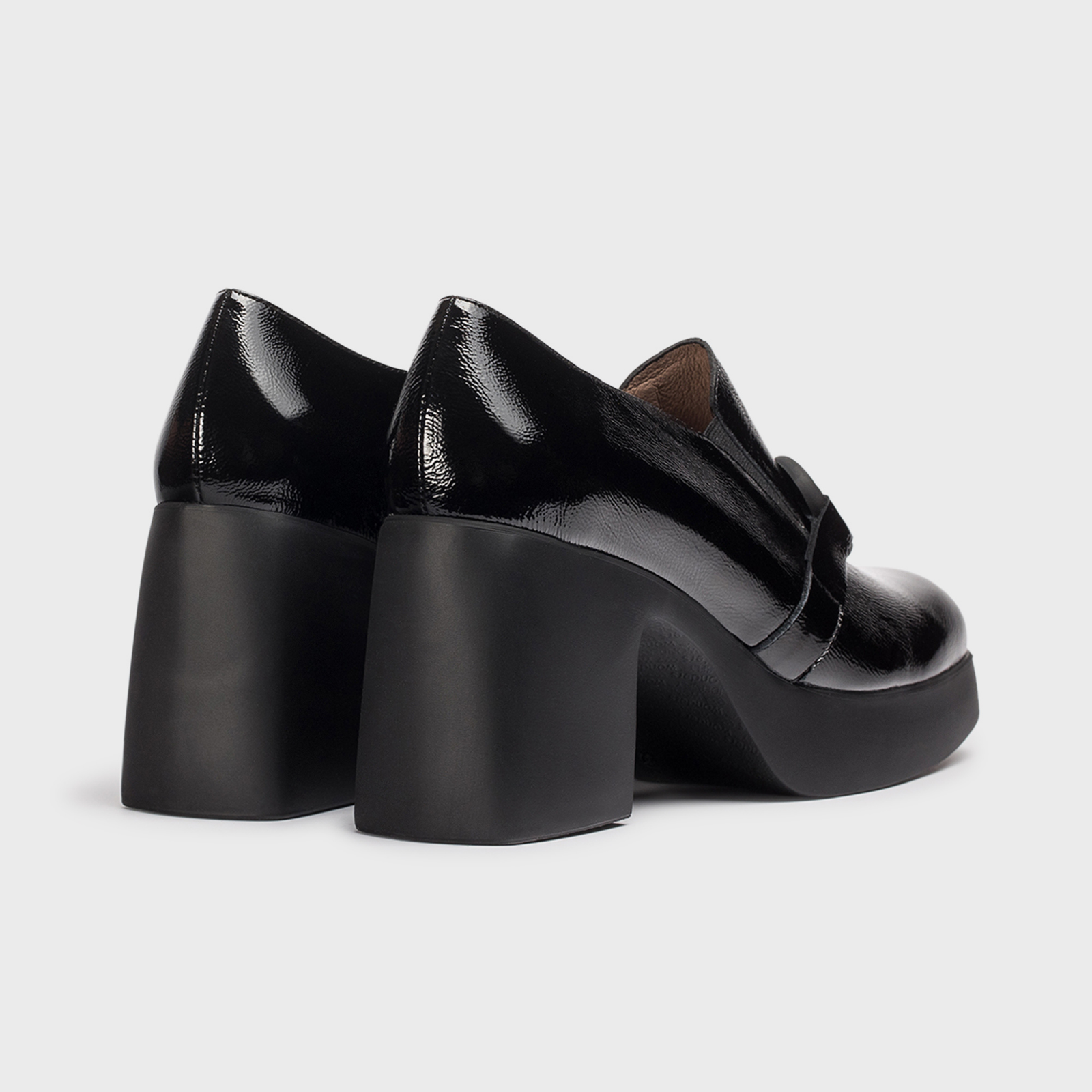 Zylo Negro Patent Heeled Loafers