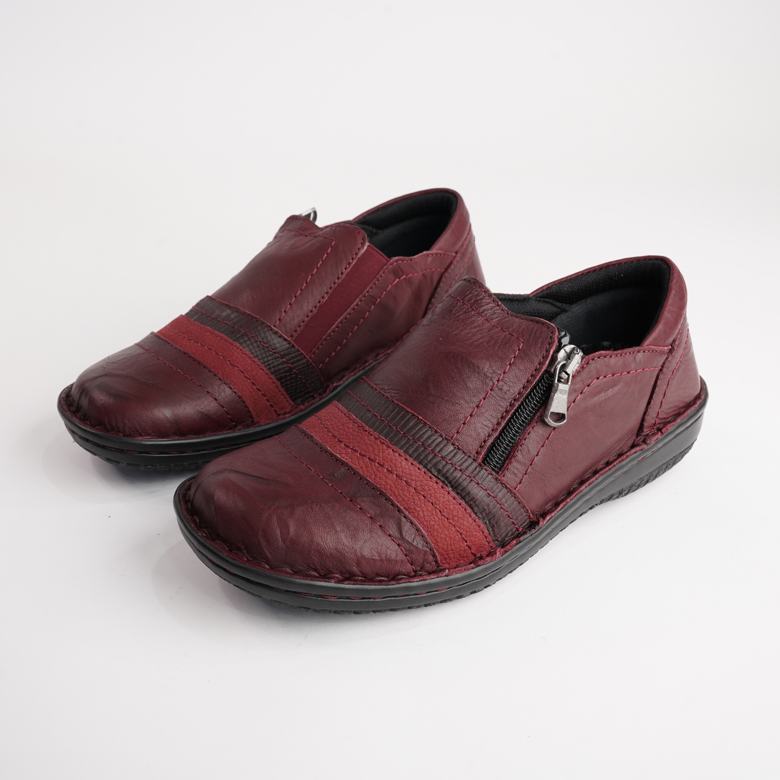 5849-27 Dark Burgundy Leather Flats