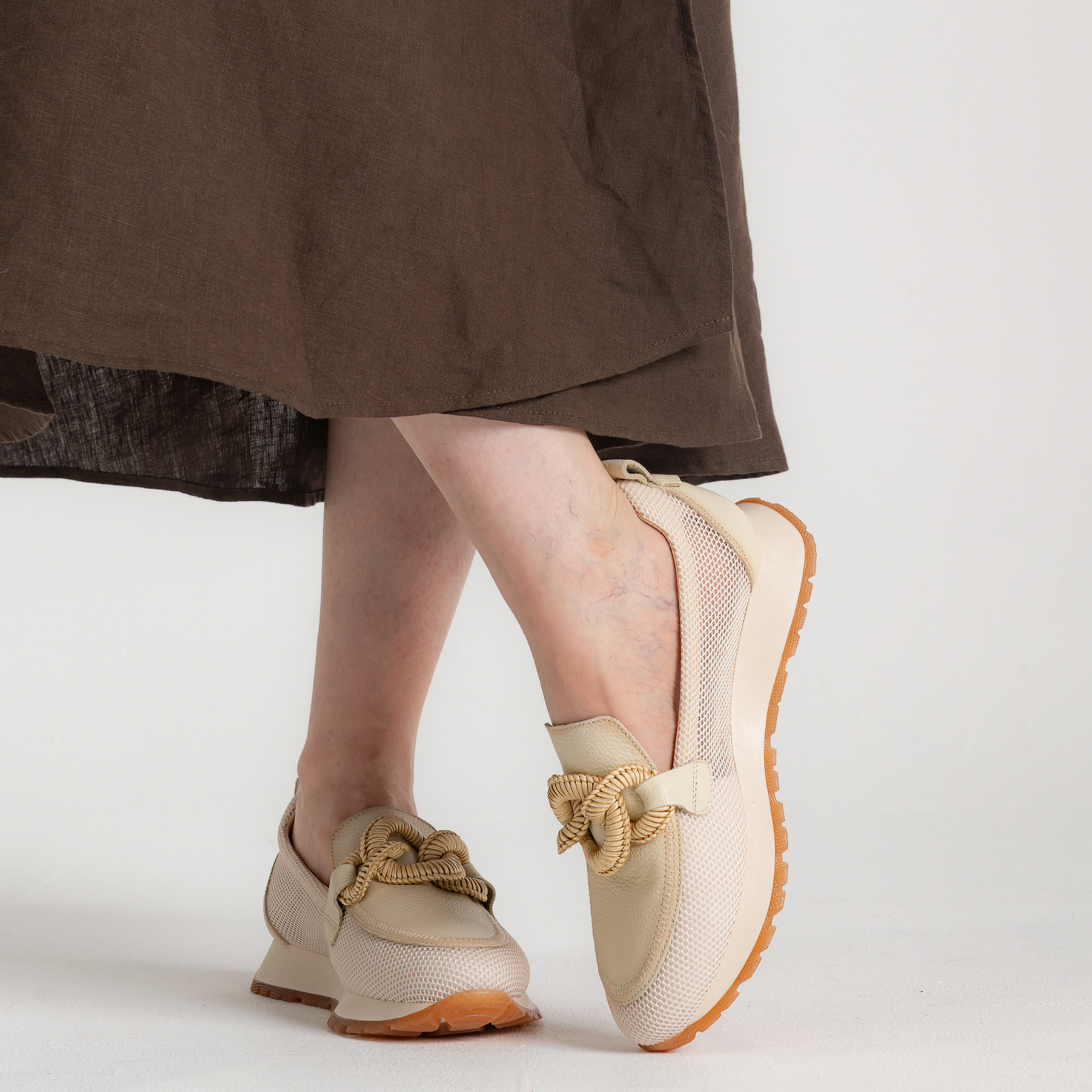 Hv254065 Cream Leather Loafers