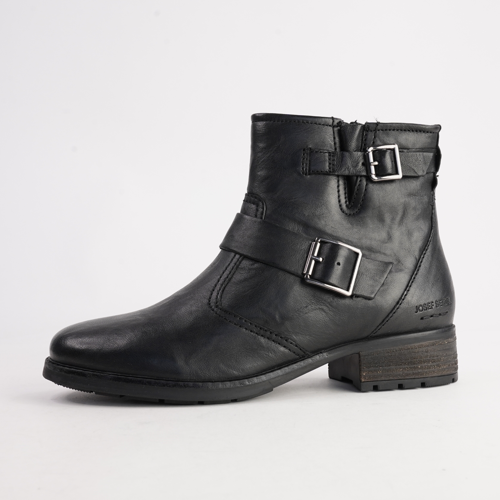 Kate 21 Schwarz Leather Ankle Boots
