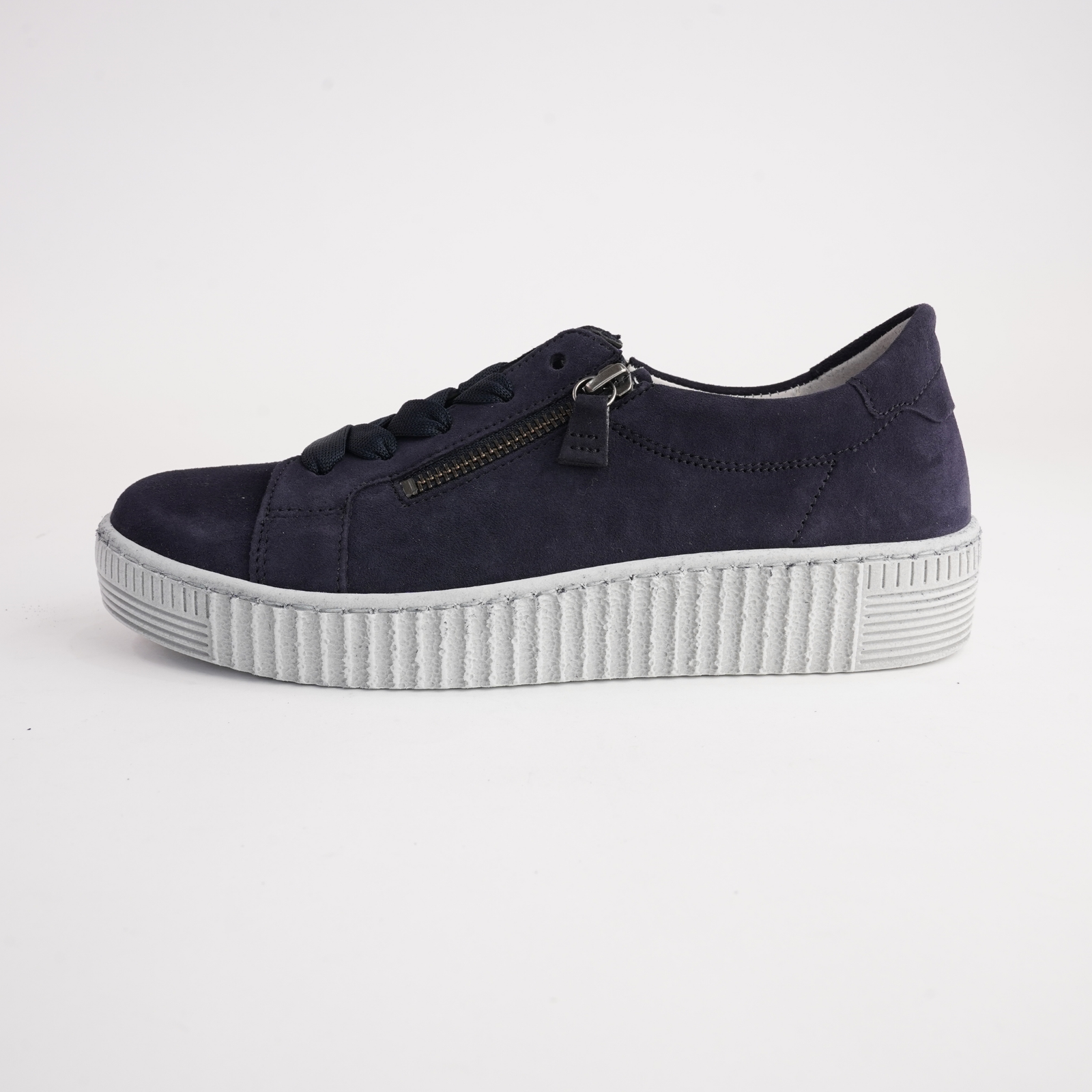 Amelia Atlantik Suede Leather Sneakers