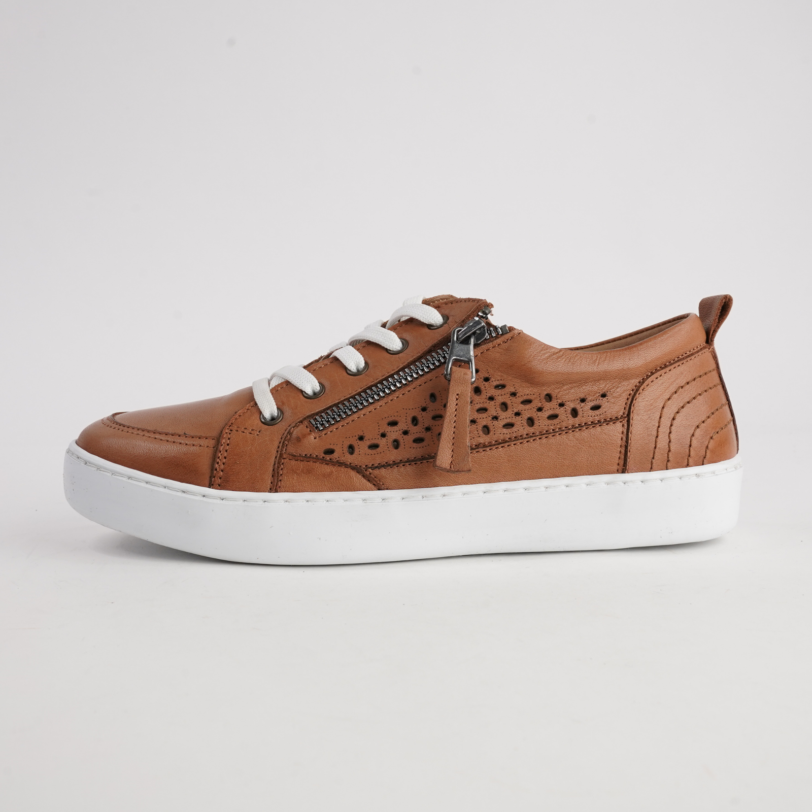 Bella Tan Leather Sneakers