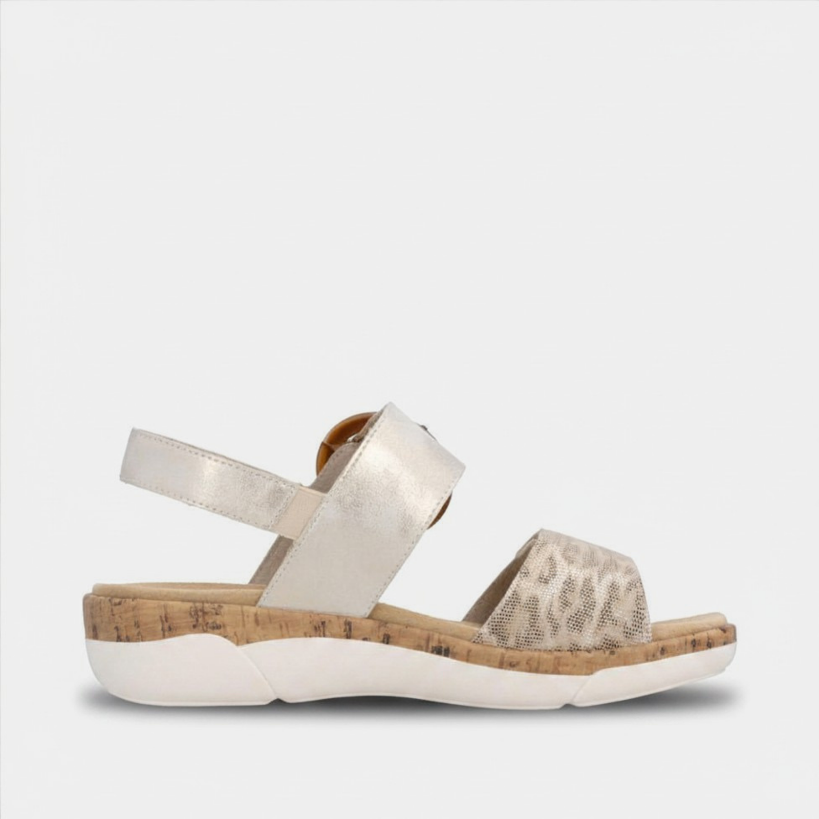 R6853 Beige Metallic Sandals