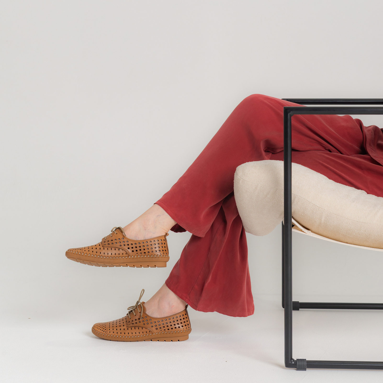 Kroon Tan Leather Lace Up Flats