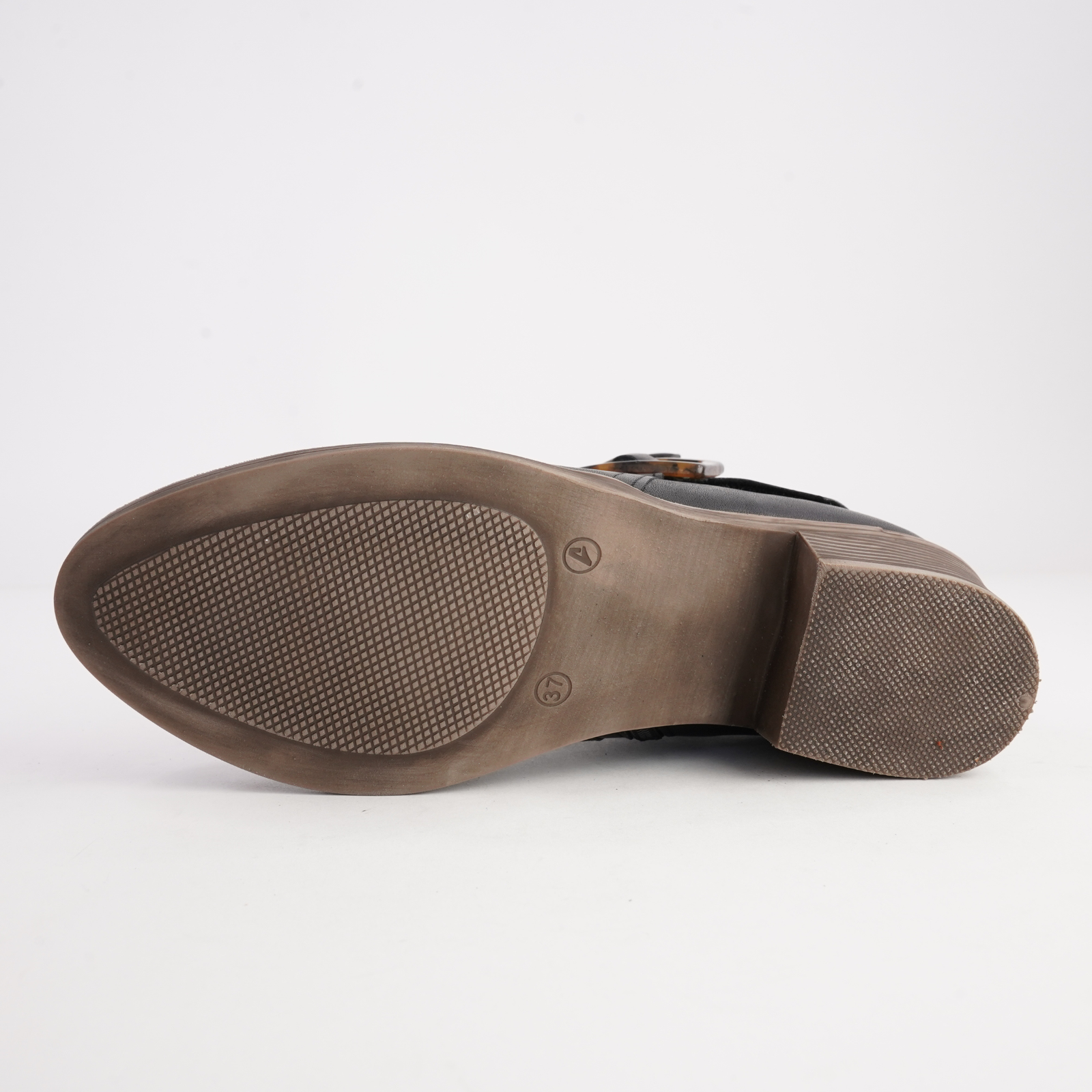 EG230 Black Leather Ankle Boots