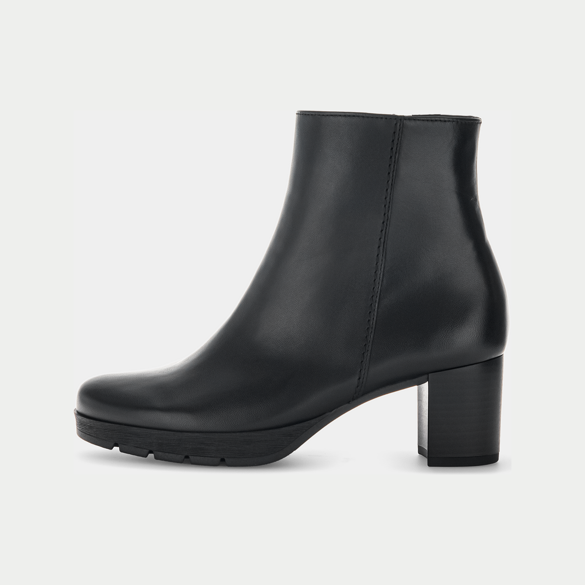 Aurenza Schwarz Leather Ankle Boots