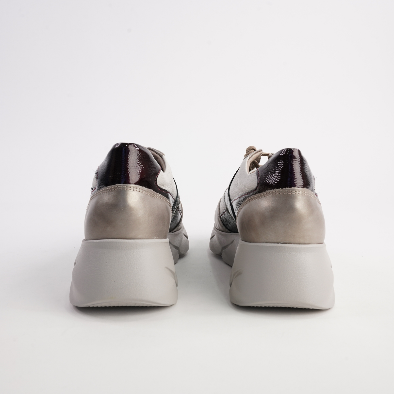 26261 Bone Multi Leather Sneakers