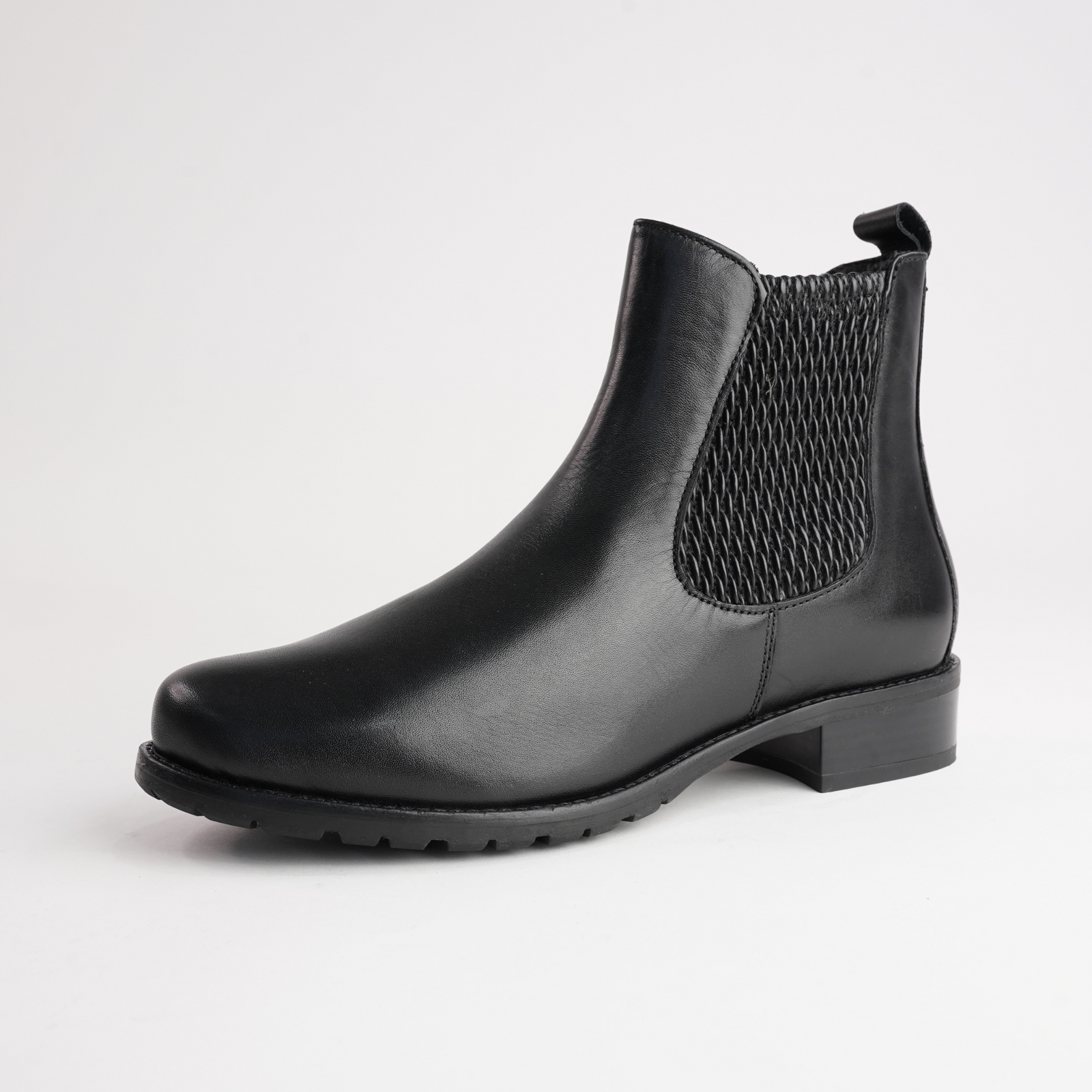 Chiara 02 Schwarz Leather Ankle Boots