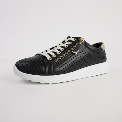 Eg256 Black Leather Sneakers