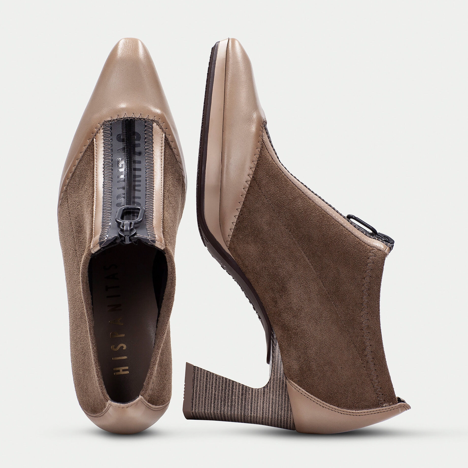 HI254324 Topo Leather Ankle Boots