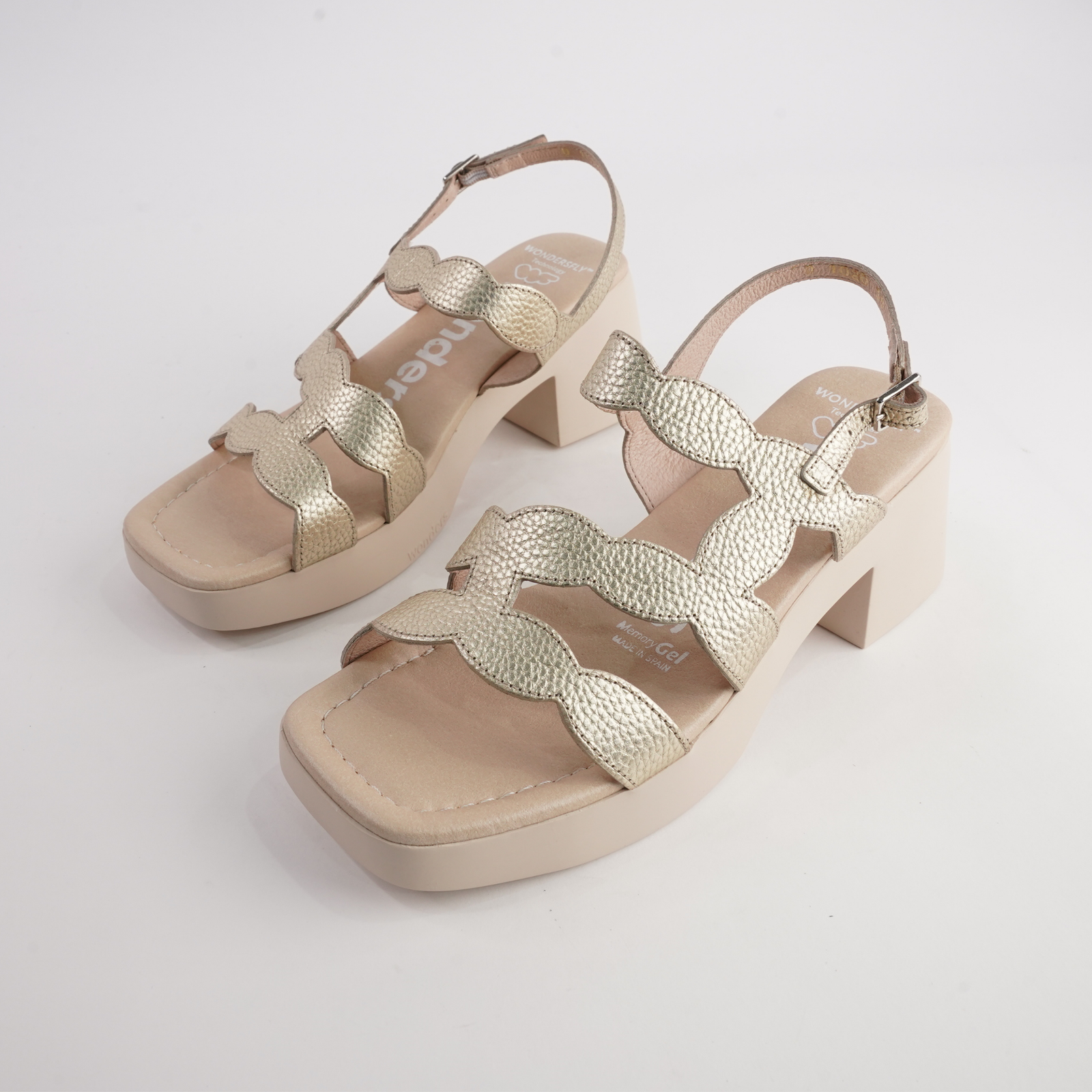 Dawn Platino Leather Heels