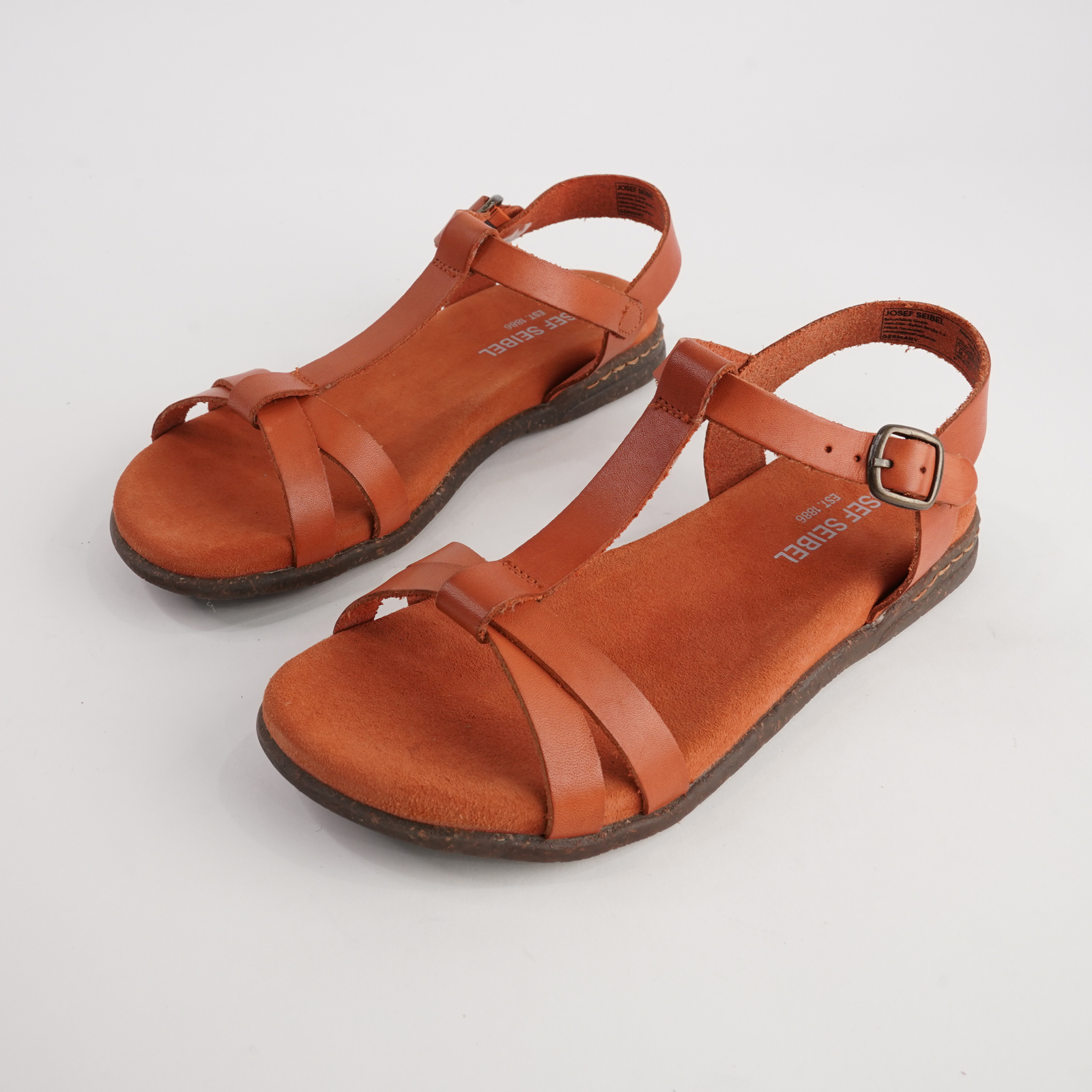 Fabricia 01 Orange Leather Sandals