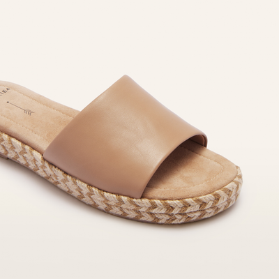Lucia Camel Leather Slides