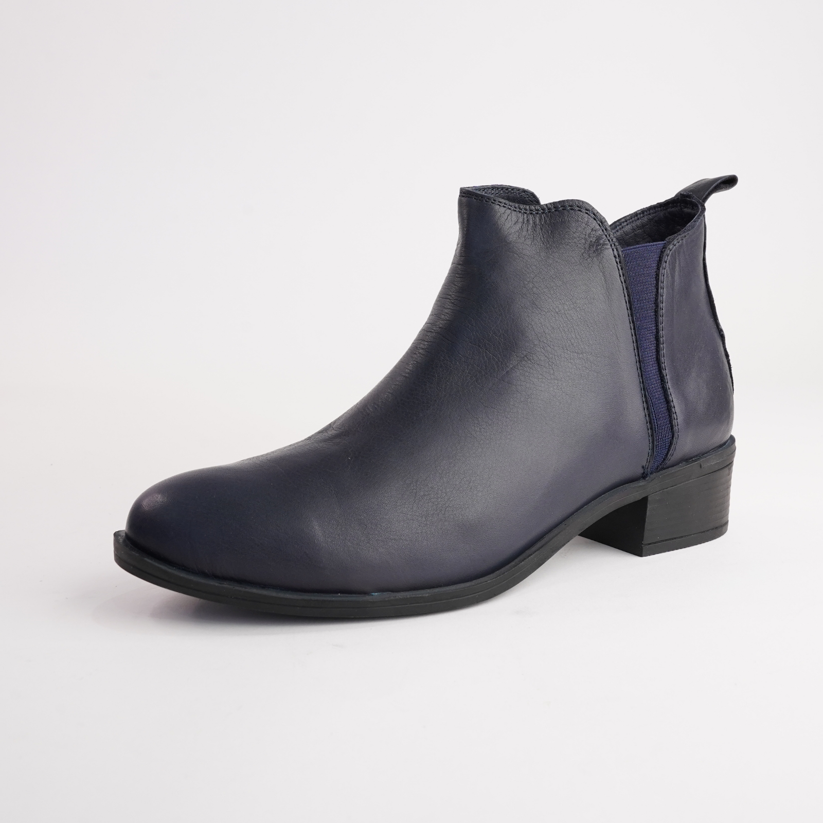 Eg213 Navy Leather Ankle Boots