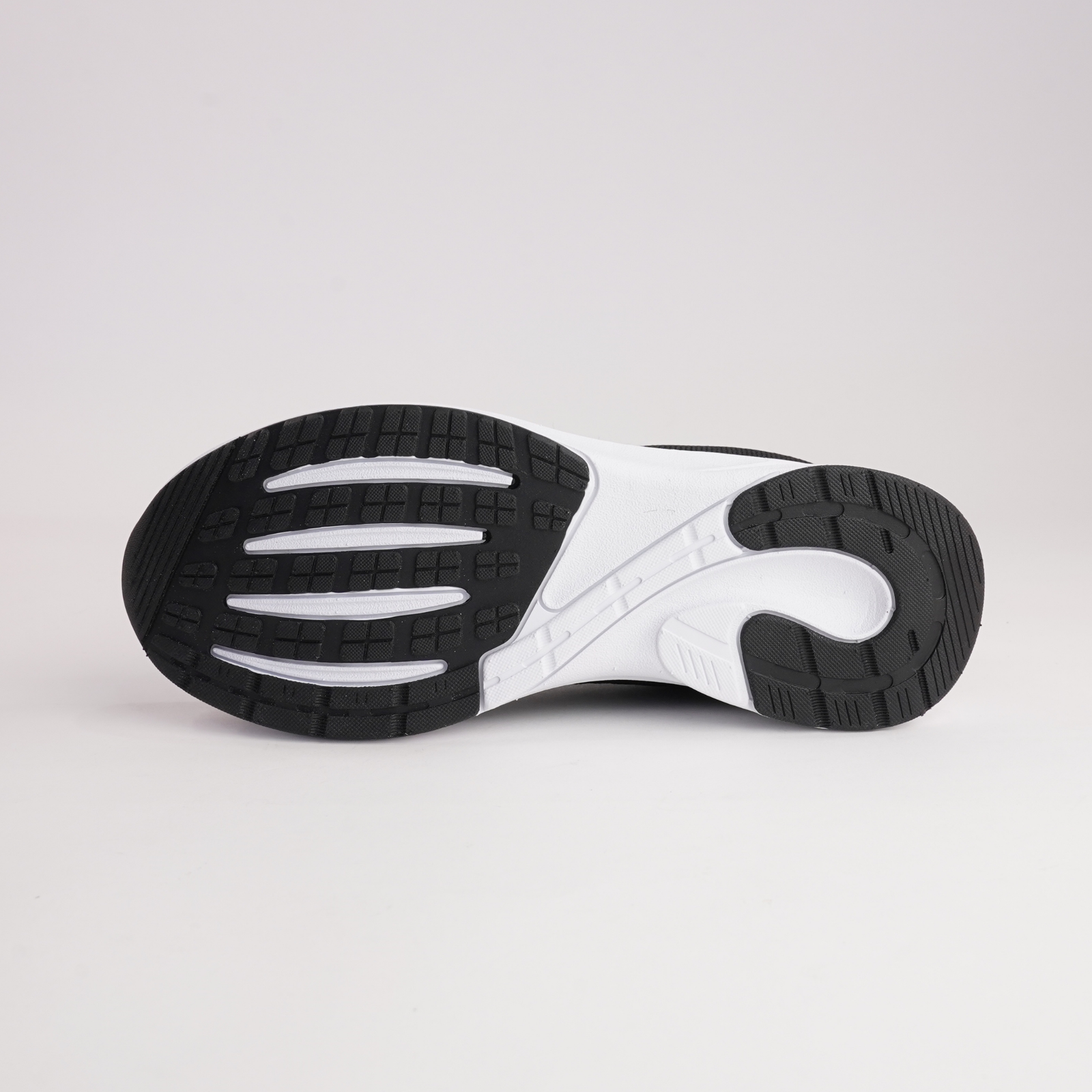 Walker Black Sneakers