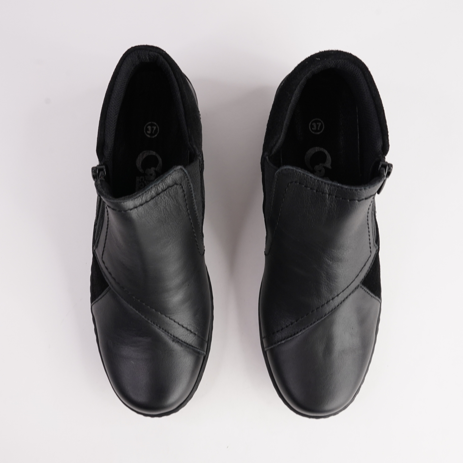 CP462-18 Black Combo Leather Ankle Boots