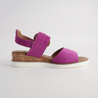 Aspen Fuchsia Leather Sandals