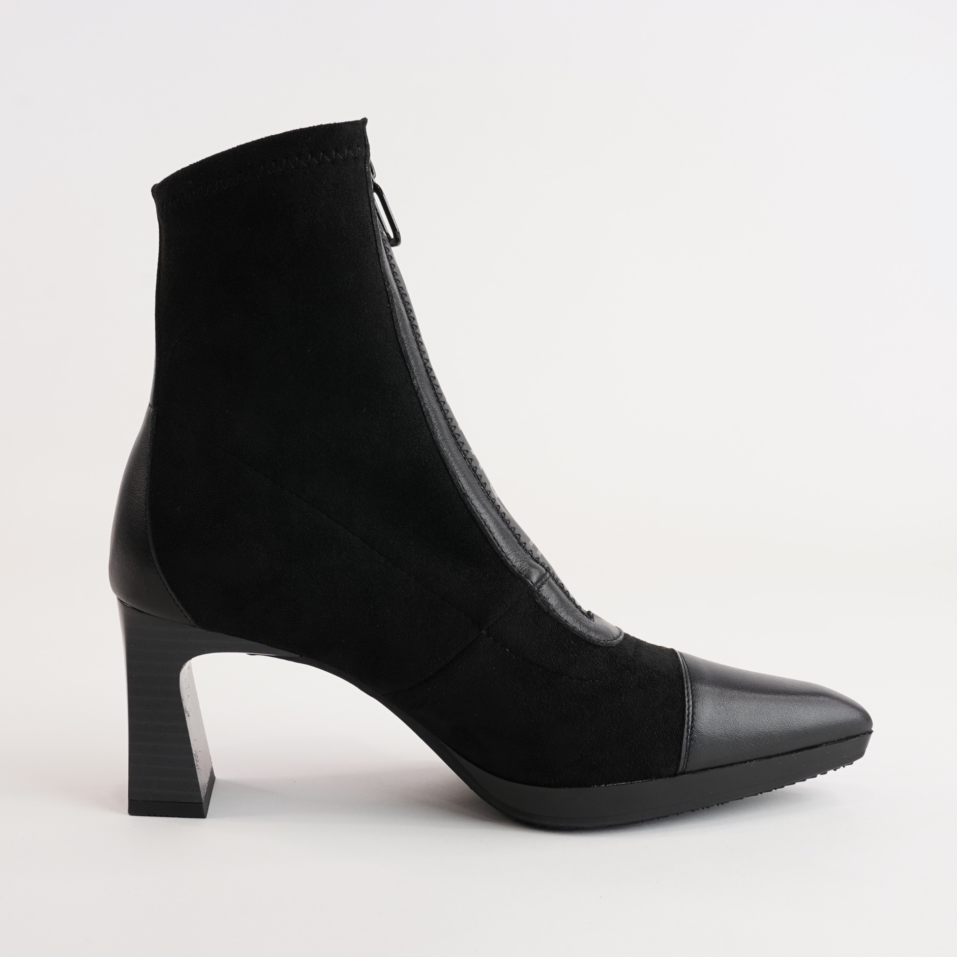 HI243714 Soho Black/ Velour Black Leather Ankle Boots