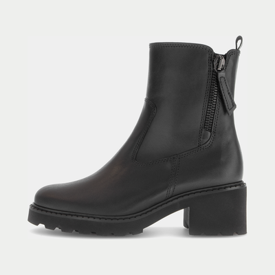 Calvone Schwarz Leather Ankle Boots