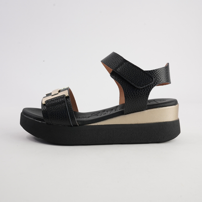 Saul Negro Leather Sandals