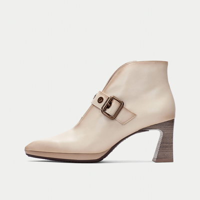 HI254244 Cream Leather Ankle Boots
