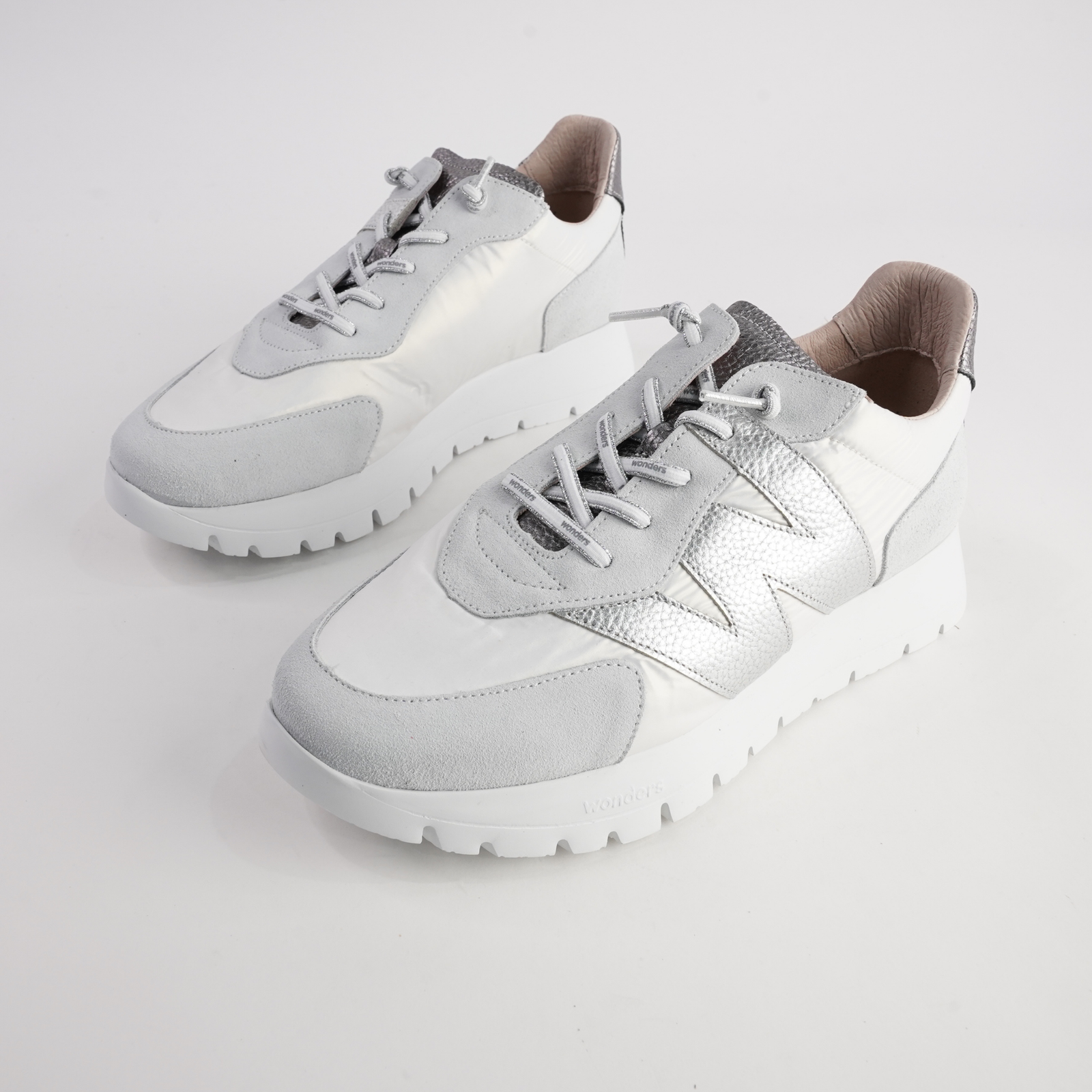 Aubrey White/ Silver Leather Sneakers
