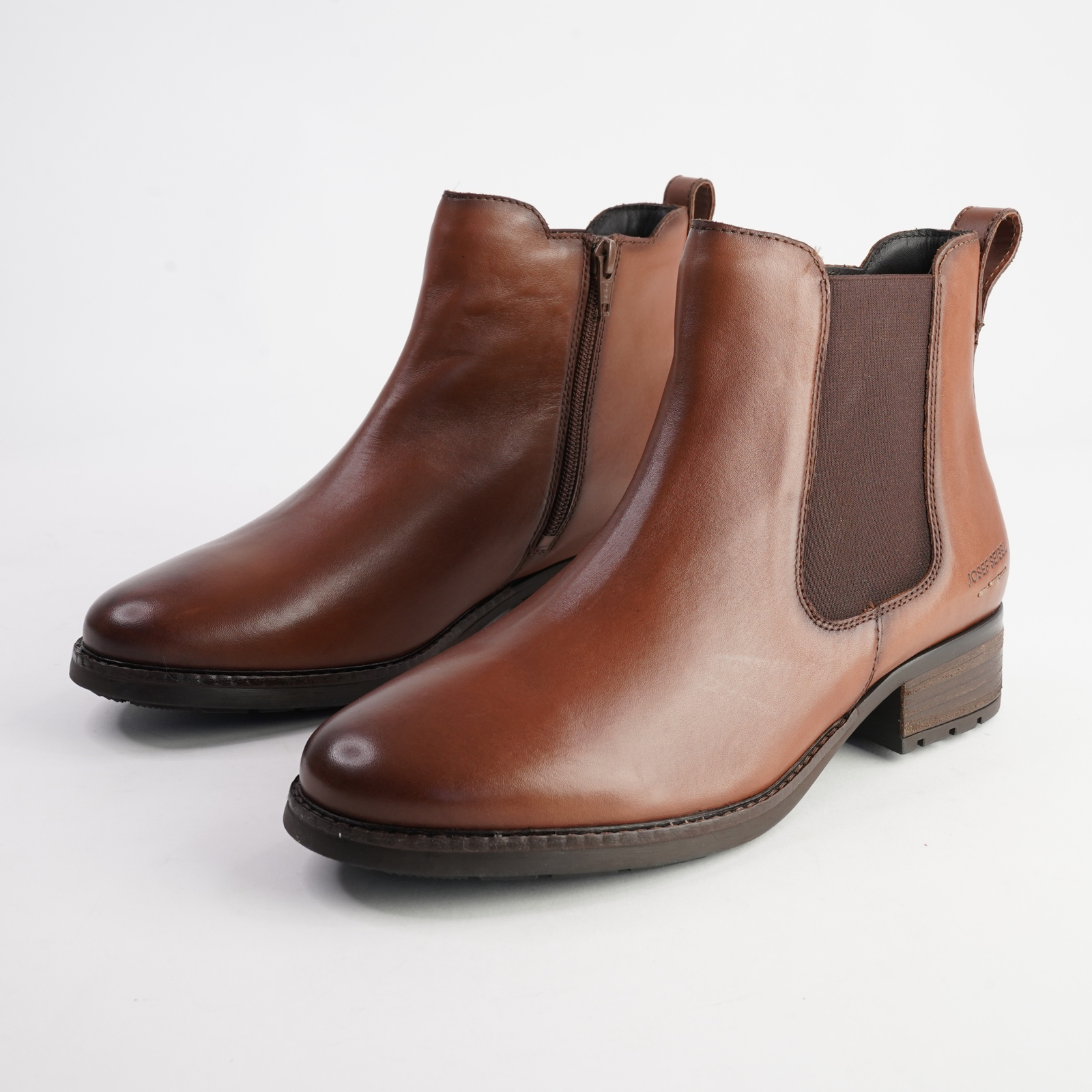 Kate 12 Cognac Leather Ankle Boots