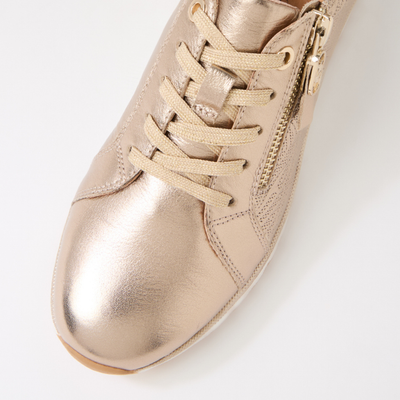 Lovin Platinum Leather Sneakers