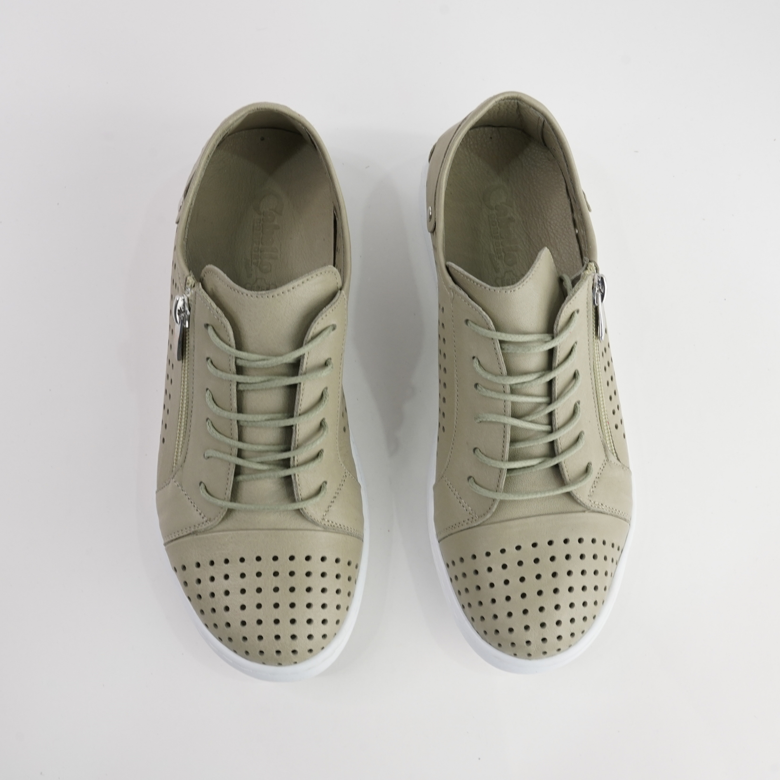 Eg17 Pistachio Leather Sneakers