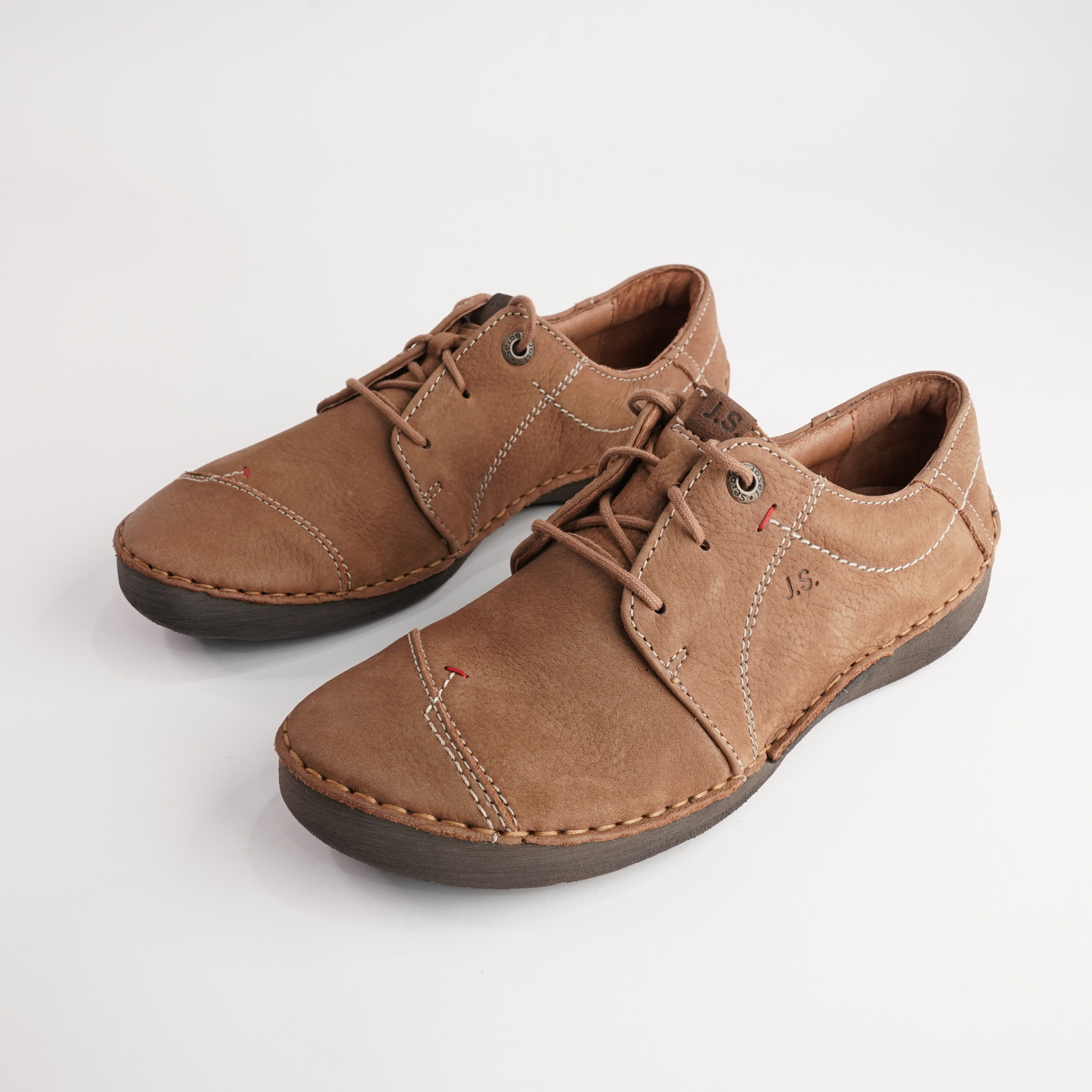 Fergey 20 Castagne Leather Lace Up Flats