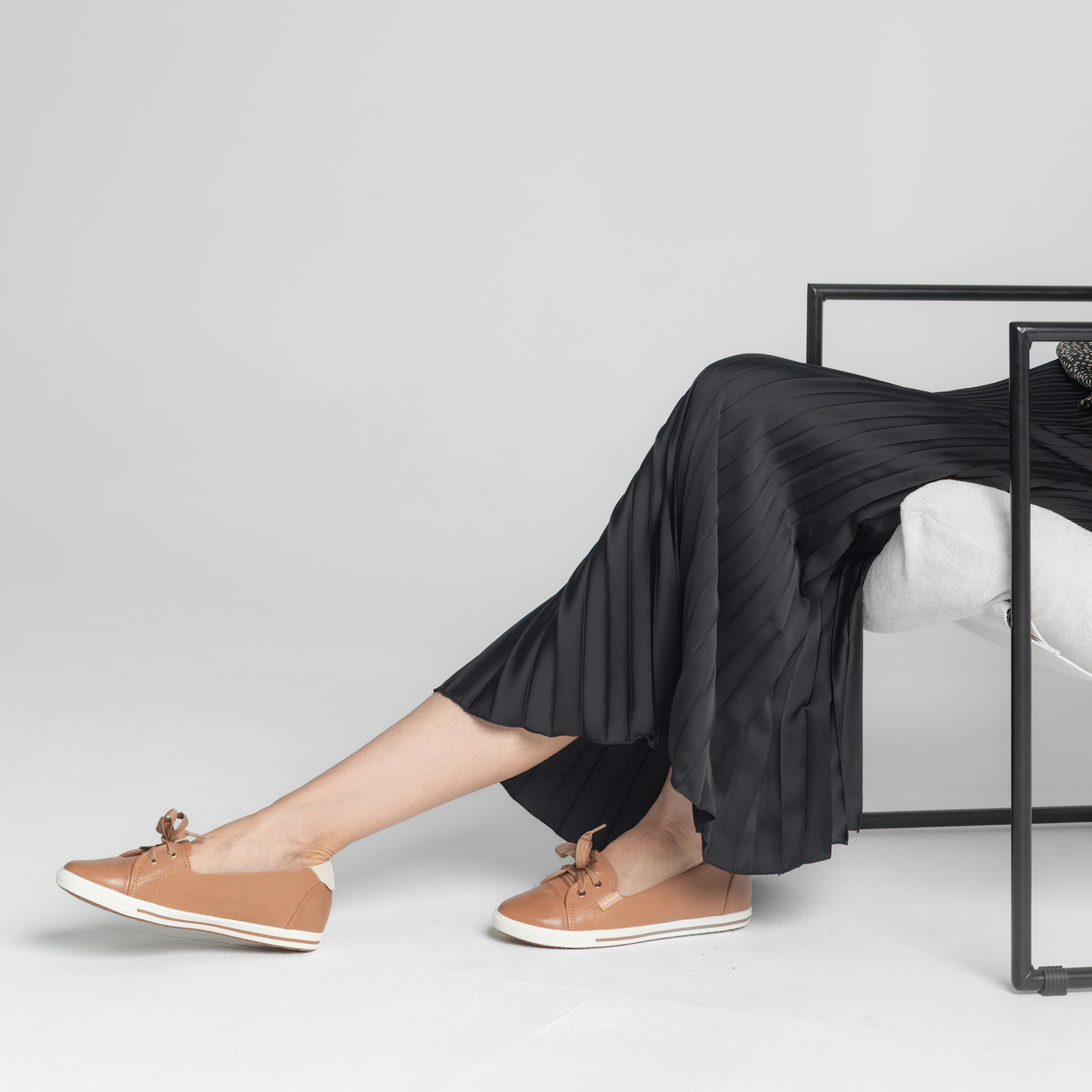 Hannah III Camel Punched Leather Sneakers