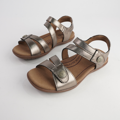 Trophy Bronze Leather Sandals