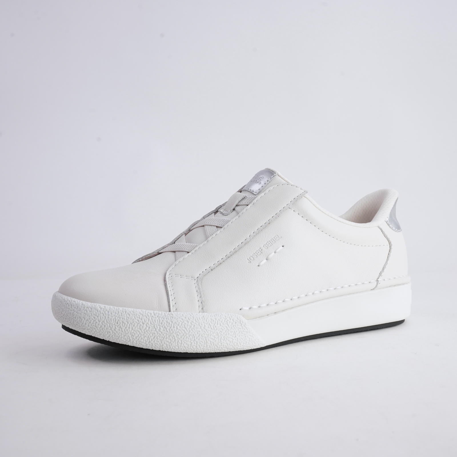 Claire 33 Weiss Leather Sneakers